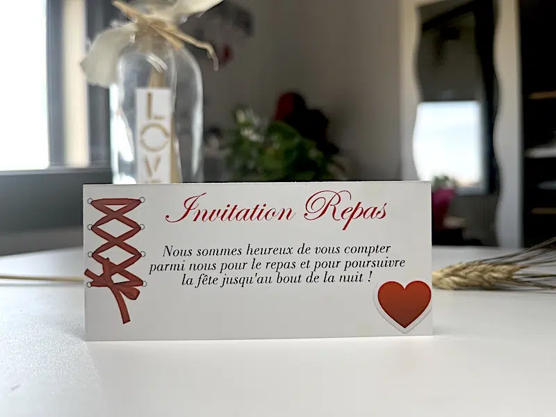 Cartons d'Invitation Repas rouge romantique  - Conçus à l'Avance